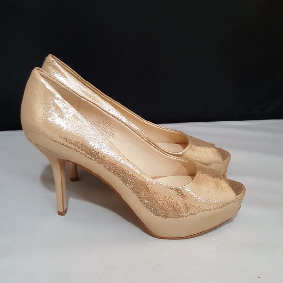 NINE WEST PEEP TOE PLATFORM GOLD SHOES - Picture 2 of 3
